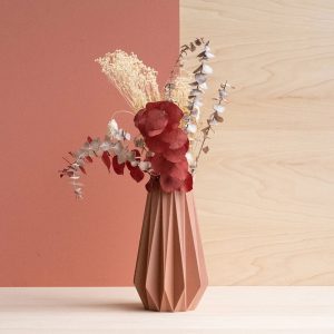 Vases and confetti